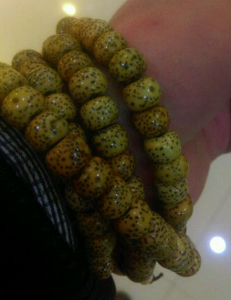 星月菩提的盘玩 是在静态中思考 星月菩提的盘玩 是在静态中思考