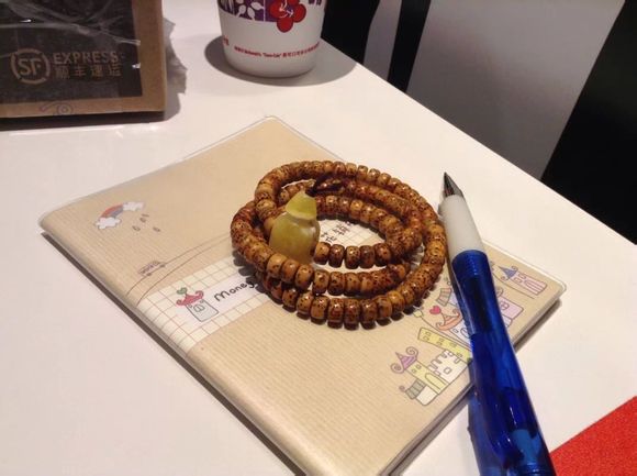 致陪伴我一年时间的星月菩提 致陪伴我一年时间的星月菩提