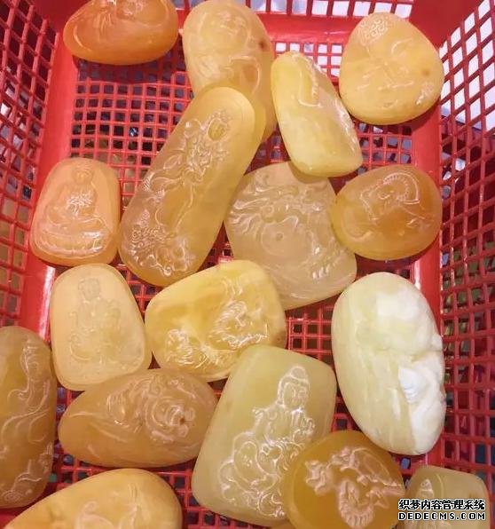 琥珀蜜蜡的宗教内涵