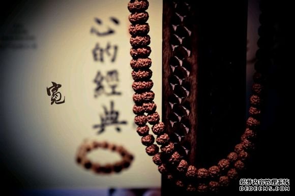 摄影贴：0.9爆肉梅花桩小金刚菩提子美图