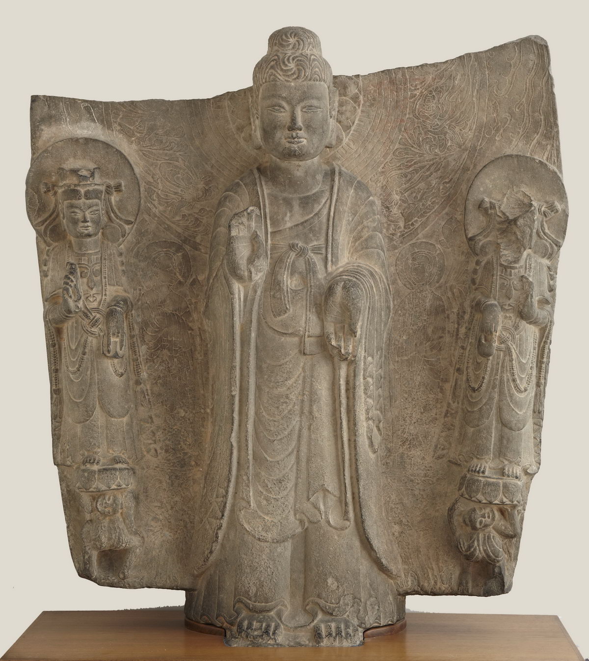 高21.3cm 北魏汉白玉佛造像 高18.5cm 东魏石造像 高37cm 北周彩绘汉白玉造像 高102.4cm 东魏武定七年彩绘石雕坐佛 549年