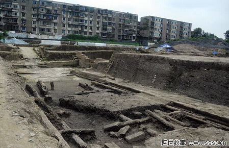 凡是可放进水中不致浮起