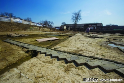 其中包括鼎鼎有名的唐三彩