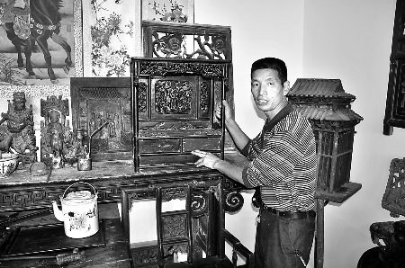 当即出钱买回后捐赠给南阳府衙