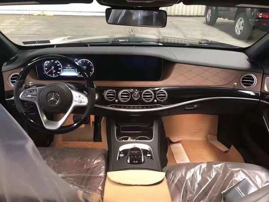 配饰极尽奢华 2018款奔驰迈巴赫S560评测
