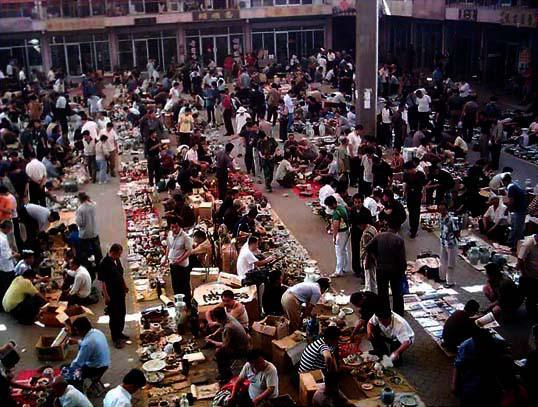 西安古玩城已变空城,商家难以维持生计!古玩未来