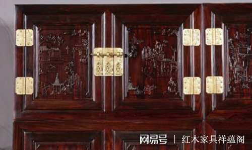 一组红木顶箱柜,带你走进紫檀的前世今生