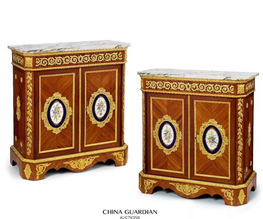 000 Lot 5293 约1870年 英国镀银茶具五件套 壶高 H 32、高 H 20、高 H 13、罐高 H 10、奶壶高 H 7 制作者:Cresswick RMB:1