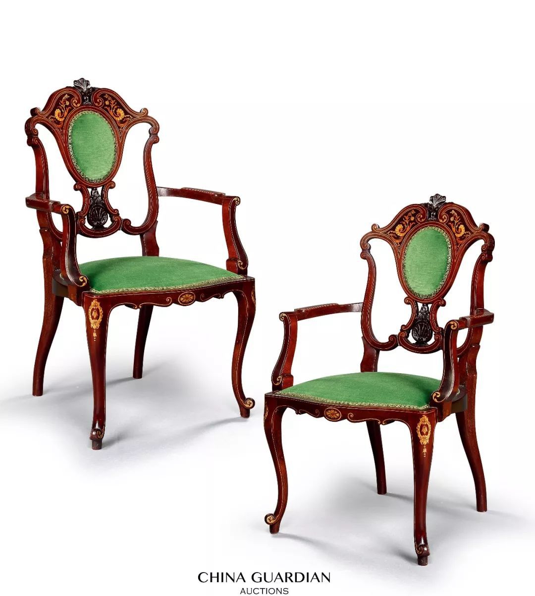 000 Lot 5293 约1870年 英国镀银茶具五件套 壶高 H 32、高 H 20、高 H 13、罐高 H 10、奶壶高 H 7 制作者:Cresswick RMB:1