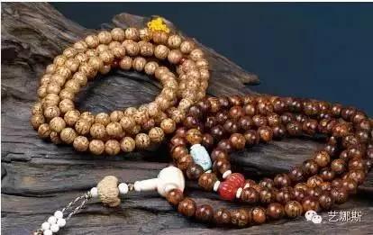 摸上去有如同鹅卵石一般的光滑手感