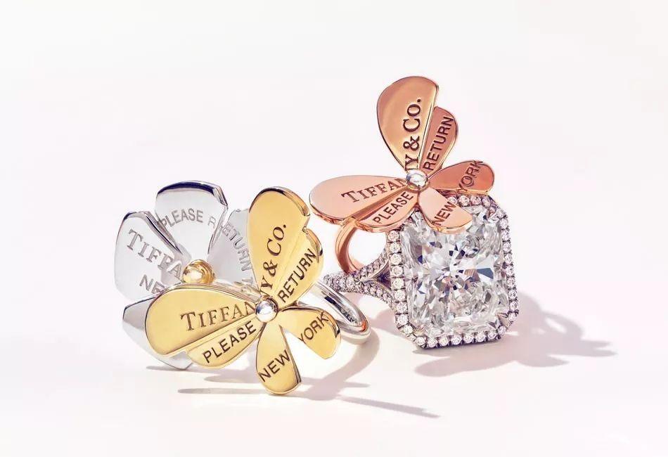 德国王室家族收藏王冠将拍卖