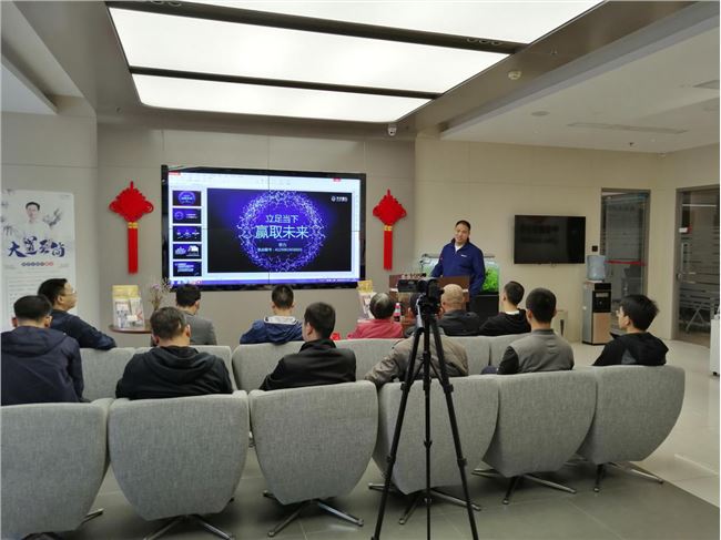 只待在股票市场奋力杀敌