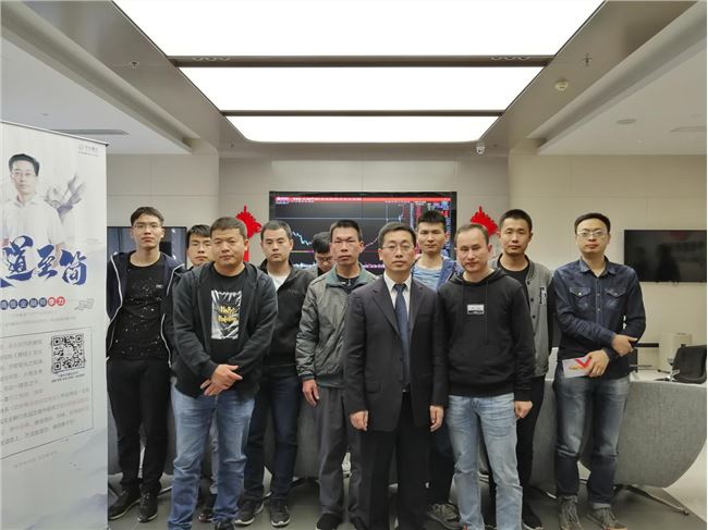 只待在股票市场奋力杀敌