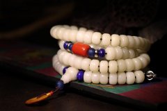 �������� �����ɫϵ�����ִ��Աȣ���������׵ú�ʵ ������׵���͸