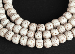 �������� �������������ӵĴ�ĥ������Ϊˮĥ�͸�ĥ����