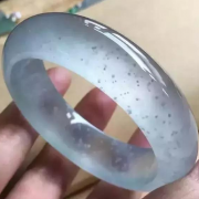 ��ѩ���޾�һ����ľ���ϣ���Ҫ�ٱ�ƭ�ˣ�