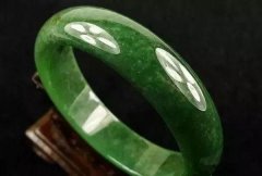 ��������ɫ�������ִ���ɫ