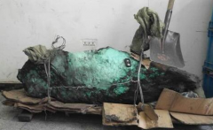 ��ֵһ�׺�լ����һ������Ǯ��ʯͷ��ʲô���ģ�